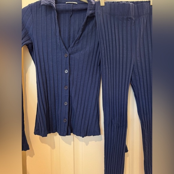 Reformation Navy Blue Zayne Two-Piece Set Ribknit Stretch - Picture 9 of 9